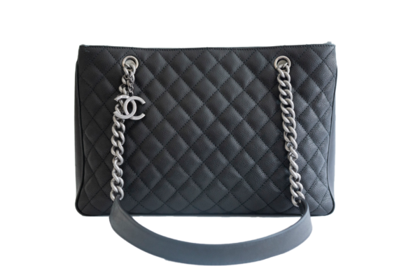 Rent Chanel Handbags