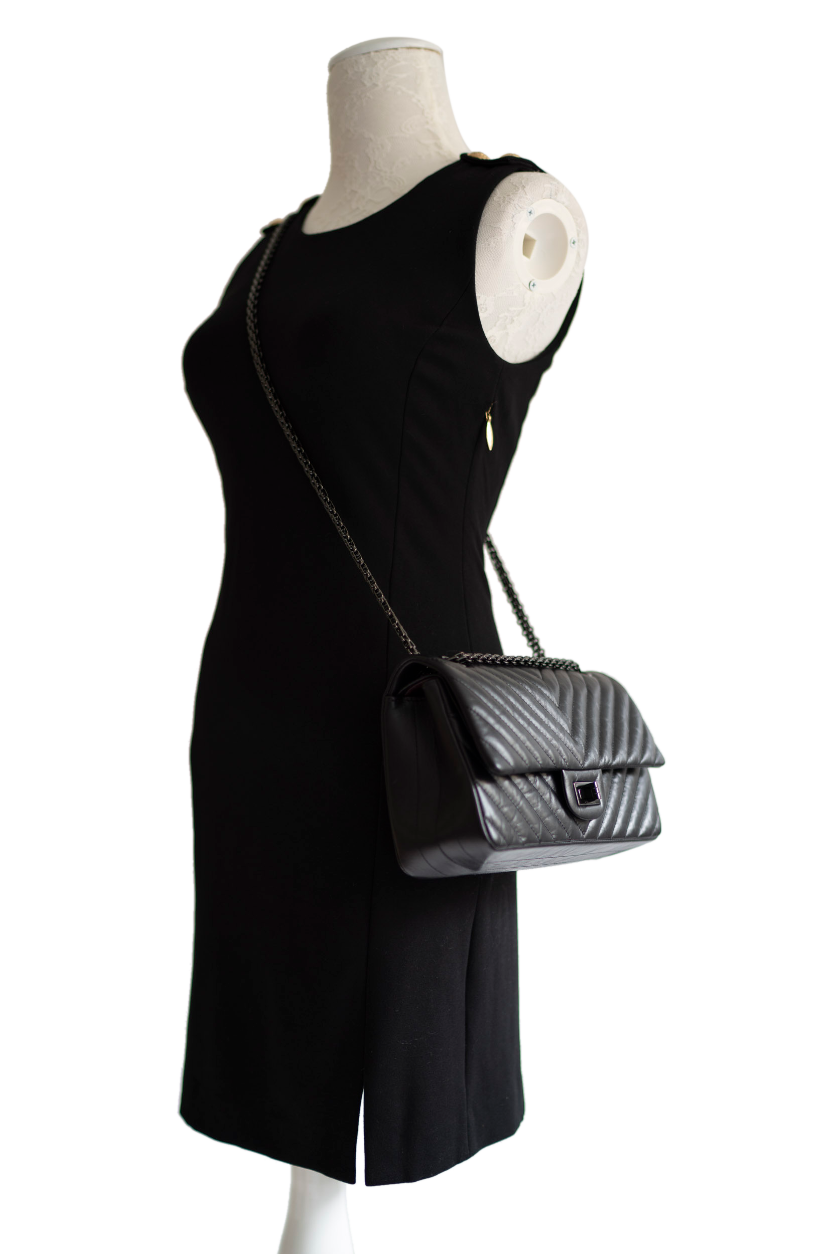 chanel-black-crinkled-calfskin-leather-small-2-55-reissue-chevron-so-black-double-flap-bag-5