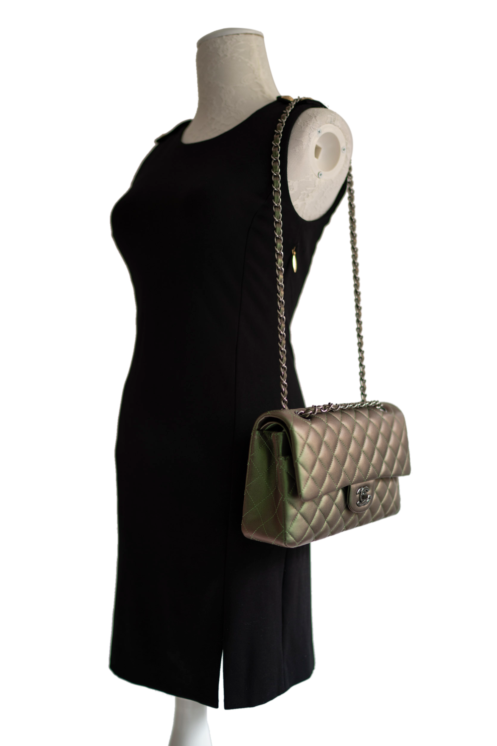 chanel-green-iridescent-lambskin-leather-classic-medium-double-flap-bag-4