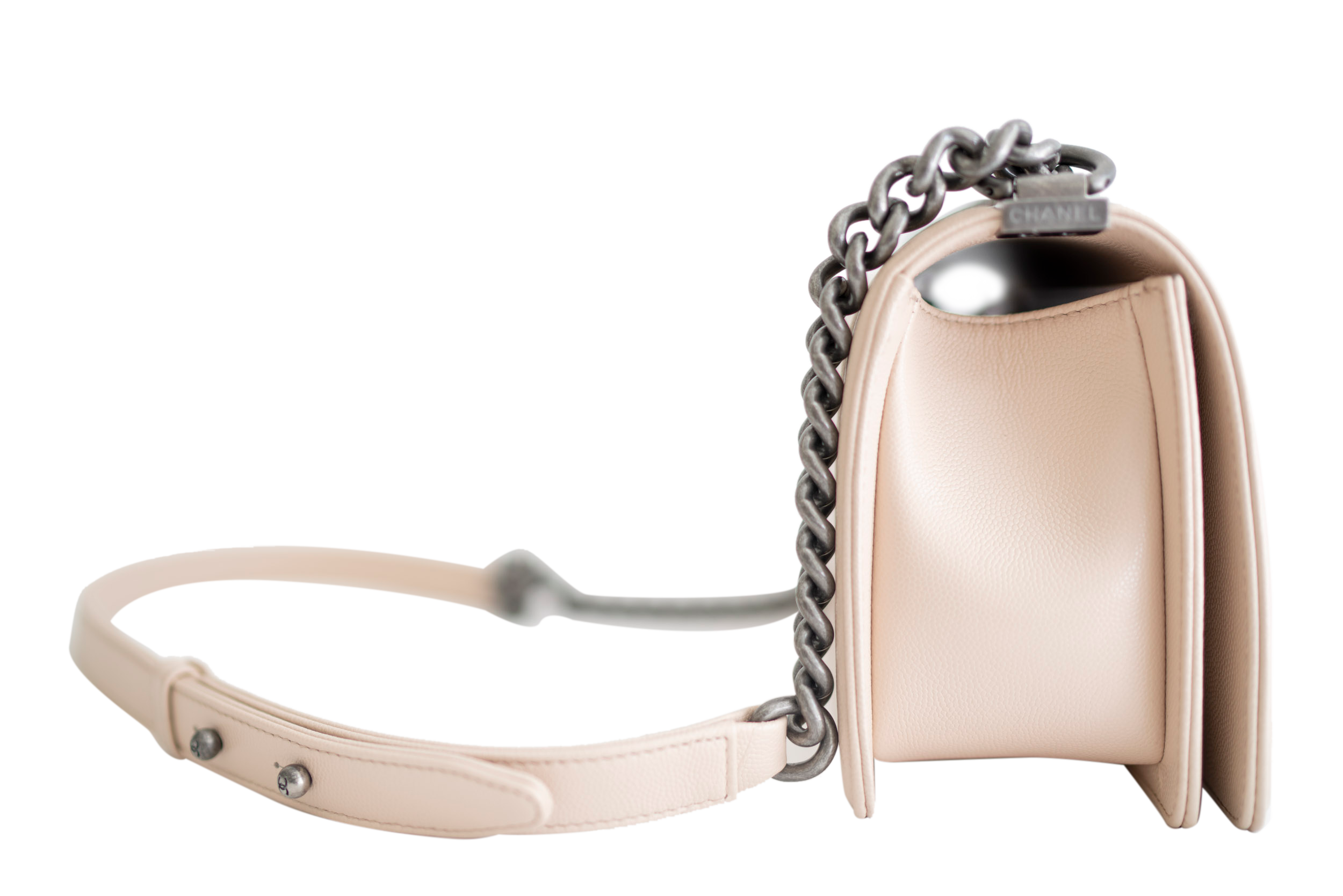 chanel light beige caviar leather old medium chevron boy bag chanel light beige caviar leather old medium chevron boy bag