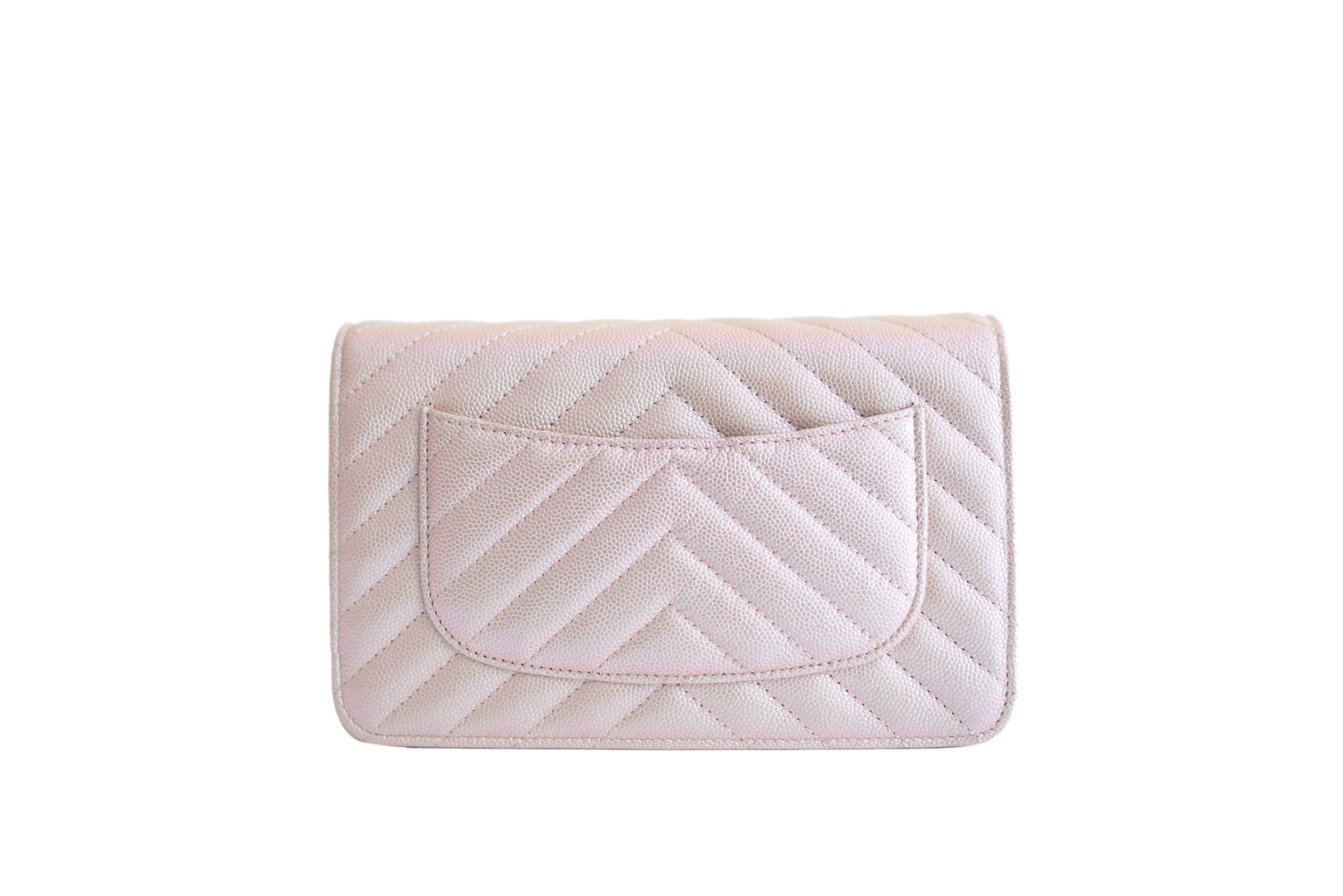 Classic Chevron Wallet On Chain - Image 3
