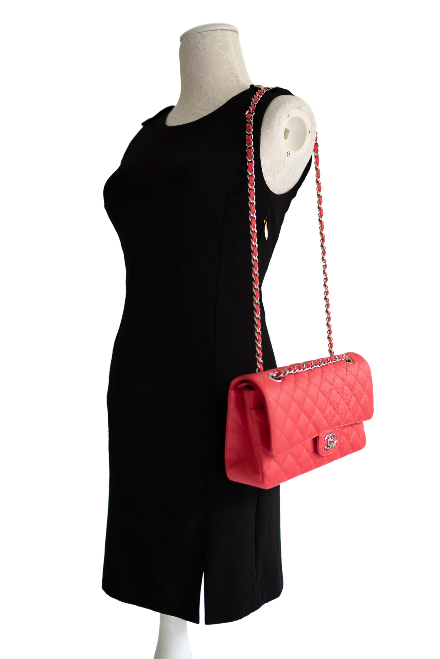 chanel-light-red-caviar-leather-classic-medium-double-flap-bag-4