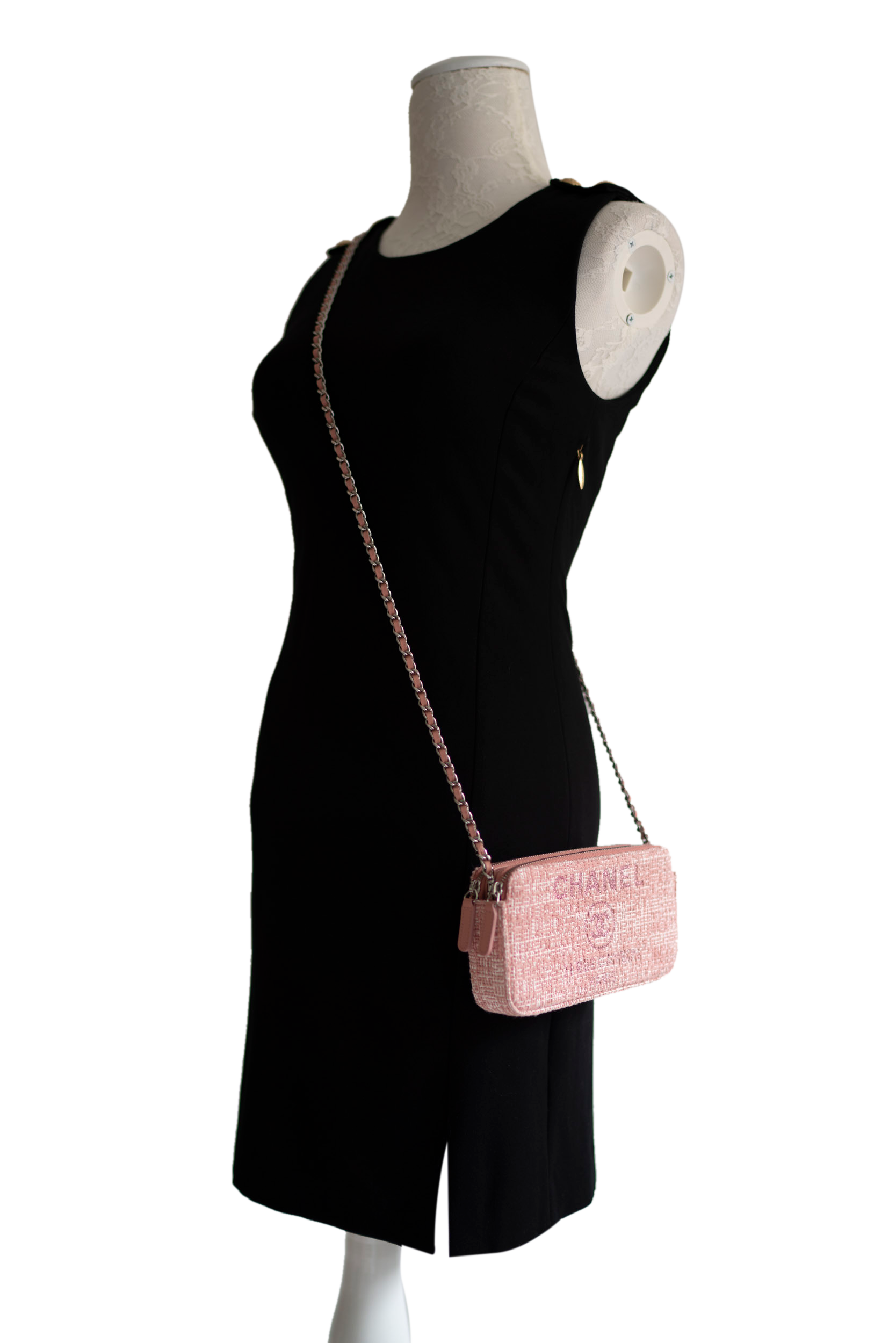 Deauville Clutch With Chain - Image 6