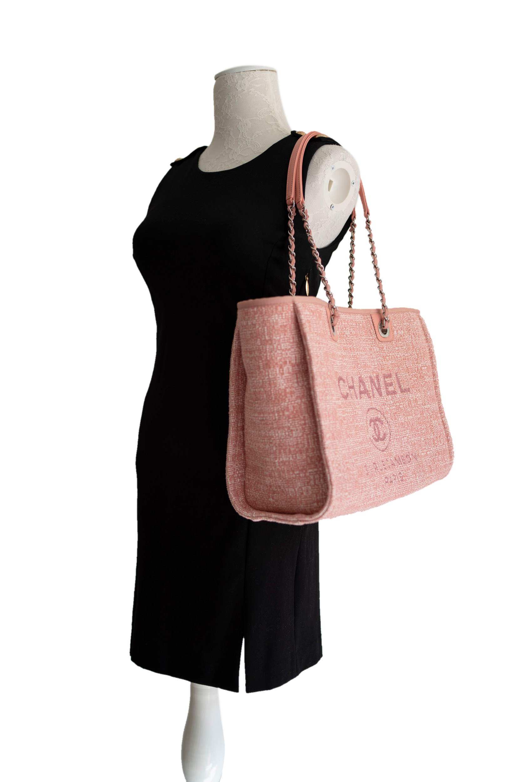 chanel-pink-tweed-and-leather-handles-deauville-small-shopping-tote-bag-4